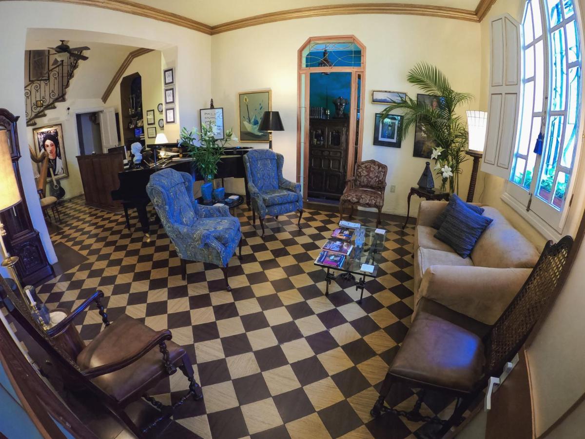 La Perla Hotel Boutique B&B Guadalajara Esterno foto