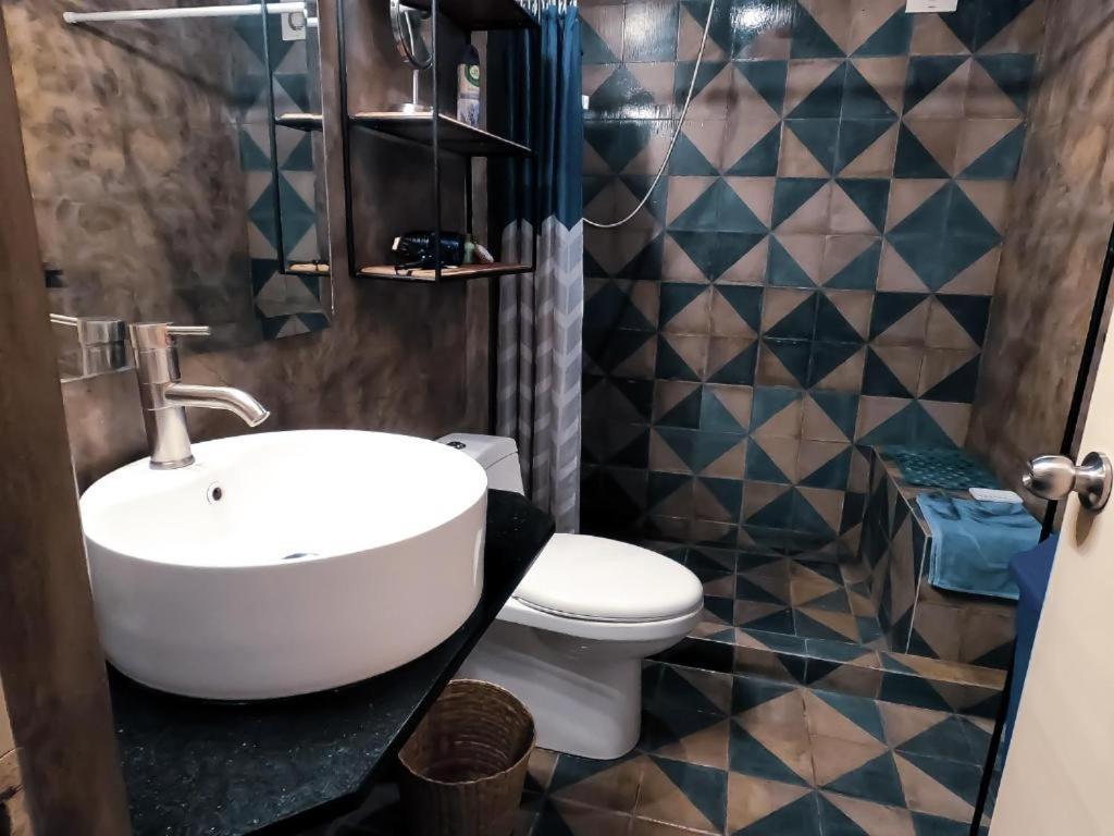 La Perla Hotel Boutique B&B Guadalajara Esterno foto
